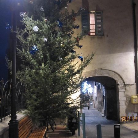Apartamento Studio Vieux Menton Exterior foto